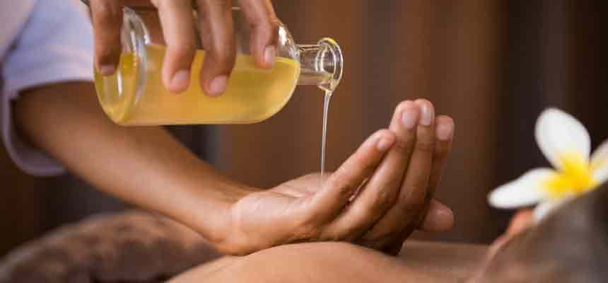 Oil Massage in Bur Dubai 